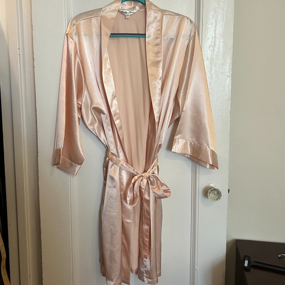 Pink Satin Robe - Picture 2 of 6